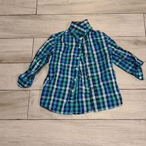 🍕 Boys plaid long sleeve button down🪅🎠 🌸 🍀 ✨️🏵💫🧋☃️🦋🐯🐠🍬🍿